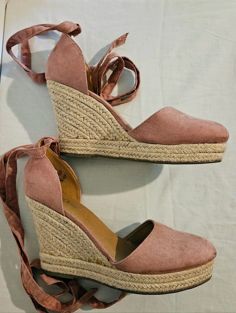 Brash Escape Dusty Rose Mauve Faux Suede Espadrille Wedge Sandals Ankle Tie 7.5